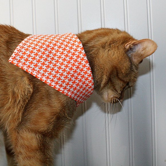 Hand Crafted Cat Hand Crafted Orange Houndstooth Cat Bandana Velcro